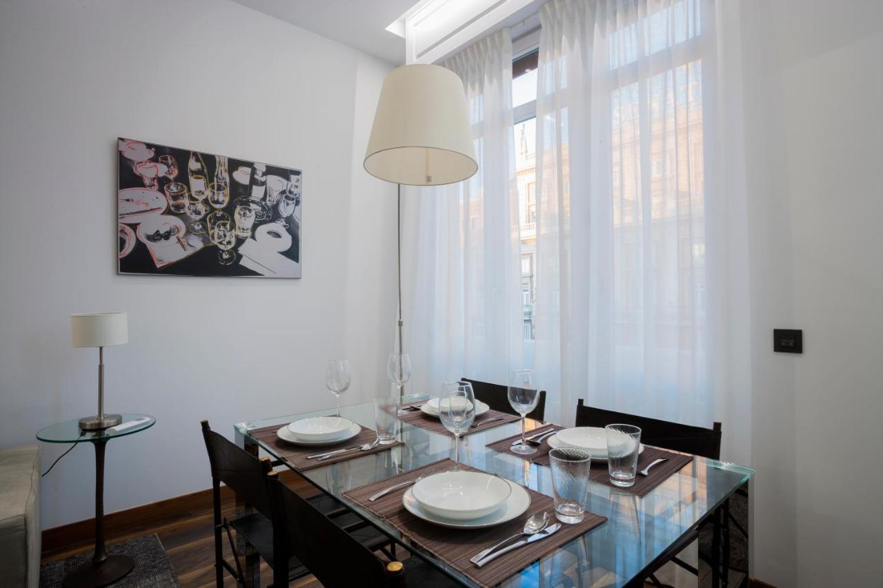 Dobohomes - Gran Via 2 Madrid Exterior photo